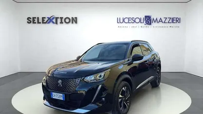 Usata Peugeot 2008 Allure 110 CV (80 kW) 2022 Nero SUV