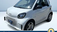 Bianco pastello Usata 2021 Smart ForTwo Electric Drive Pure | 12.900 € (Buon prezzo)