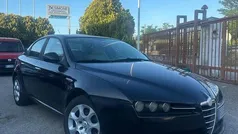 Nero Usata 2009 Alfa Romeo 159 Progression Tre volumi | 1540 € (Ottimo prezzo)