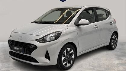 Nuova Hyundai i10 63 CV (46 kW) 2025 Grigio Utilitaria