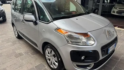 Grigio Usata 2011 Citroën C3 Picasso Seduction Monovolume | 3950 € (Buon prezzo)