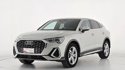 Usata Audi Q3 Sportback S-Line 150 CV (110 kW) 2024 Argento SUV