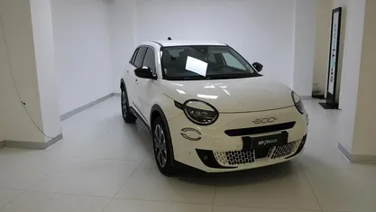 Usata Fiat 600 La Prima 136 CV (100 kW) 2025 SUV
