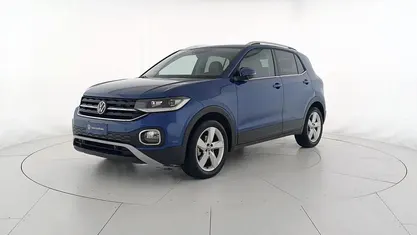 Usata VW T-Cross Advance 110 CV (80 kW) 2023 Reef blue metallizzato SUV