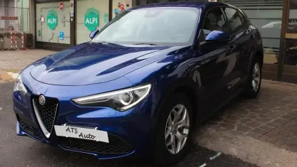 Usata Alfa Romeo Stelvio Business 190 CV (139 kW) 2020 Blu SUV