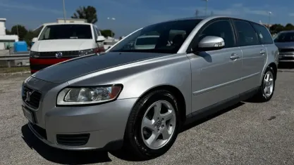 Usata Volvo V50 R-Design 109 CV (80 kW) 2010 Station wagon