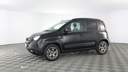 Usata Fiat Panda Cross Cross 69 CV (50 kW) 2022 Nero / pastello Utilitaria