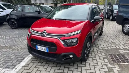 Usata Citroën C3 PureTech 110 CV (80 kW) 2024 Rosso Utilitaria