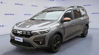Usata Dacia Jogger Extreme 110 CV (80 kW) 2024 Gray Monovolume