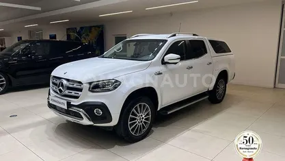 Usata Mercedes X350 258 CV (189 kW) 2018 Beige Pick-up