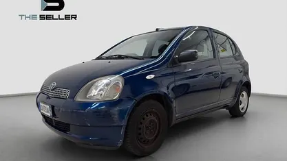 Usata Toyota Yaris Sol 68 CV (50 kW) 2002 Other Berlina