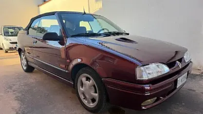 Usata Renault 19 135 CV (99 kW) 1993 Rosso Cabrio