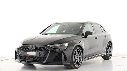 Usata Audi RS3 Sportback Ambiente 400 CV (294 kW) 2025 Utilitaria