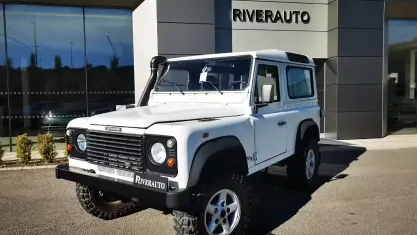 Usata Land Rover Defender 122 CV (89 kW) 2002 Bianco SUV