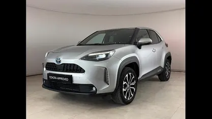 Usata Toyota Yaris Cross Trend 116 CV (85 kW) 2022 Argento SUV