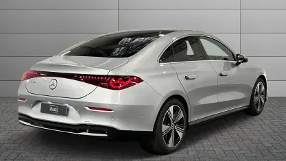Neu Mercedes CLA200 163 PS (119 kW) 2026 Silber