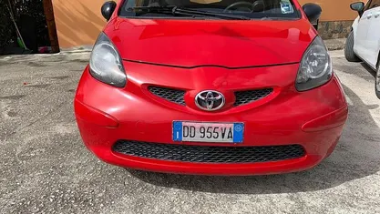Usata Toyota Aygo 54 CV (39 kW) 2006 Rosso Utilitaria