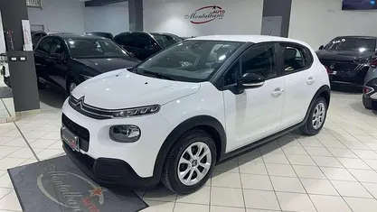 Bianco Usata 2018 Citroën C3 Feel Tre volumi | 8500 € (Buon prezzo)