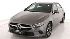 Grigio metall. Usata 2021 Mercedes A250 Business Tre volumi | 23.800 € (Super prezzo)