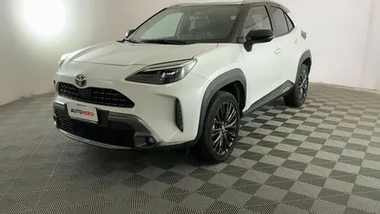 Usata Toyota Yaris Hybrid 116 CV (85 kW) 2021 Bianco