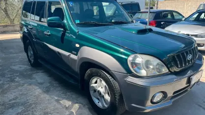 Usata Hyundai Terracan Dynamiq 150 CV (110 kW) 2004 Verde SUV