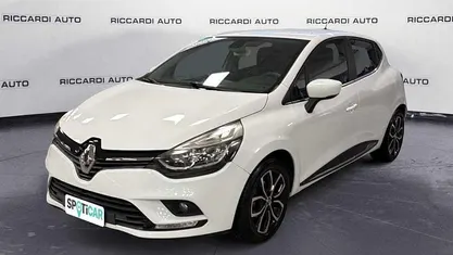 Usata Renault Clio IV Intens 90 CV (66 kW) 2017 Bianco Utilitaria