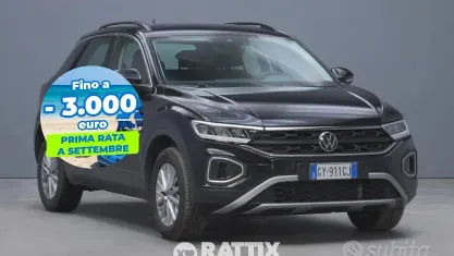 Usata VW T-Roc Life 150 CV (110 kW) 2025 Deep black perlato SUV