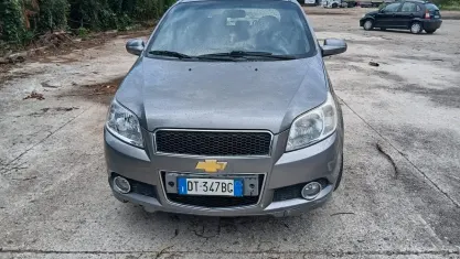 Usata Chevrolet Aveo 82 CV (60 kW) 2010 Grigio Berlina