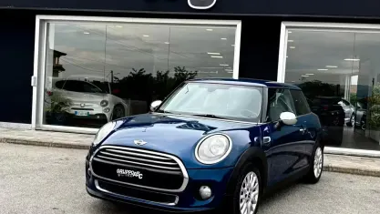 Usata Mini One D 95 CV (69 kW) 2014 Blu/azzurro Utilitaria