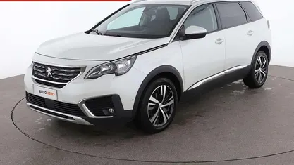 Bianco Usata 2019 Peugeot 5008 Allure SUV | 16.799 € (Buon prezzo)