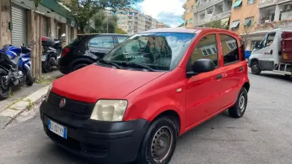 Usata Fiat Panda Active 75 CV (55 kW) 2010 Rosso Utilitaria