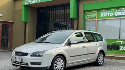 Usata Ford Focus S 109 CV (80 kW) 2007 Grigio Station wagon