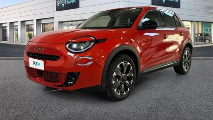 Usata Fiat 600 La Prima 101 CV (74 kW) 2024 Arancione SUV