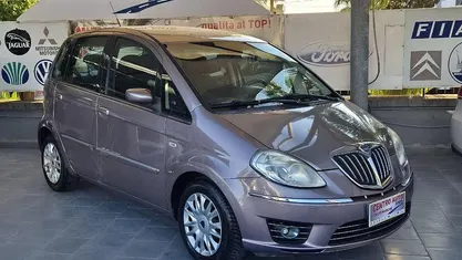 Bianco Usata 2008 Lancia Musa Monovolume | 3700 € (Buon prezzo)