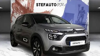 Usata Citroën C3 PureTech 110 CV (80 kW) 2024 Grigio Berlina