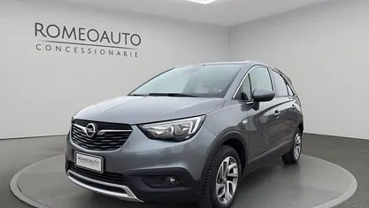 Usata Opel Crossland X Innovation 99 CV (72 kW) 2018 Grigio metallizzato SUV