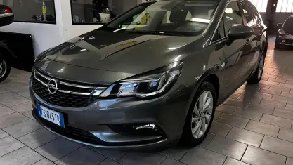 Usata Opel Astra Innovation 110 CV (80 kW) 2018 Grigio Station wagon