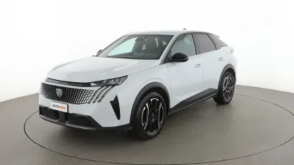 Usata Peugeot e-3008 Allure 156 kW (213 CV) 2024 Bianco SUV