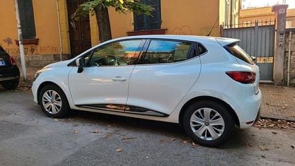Usata Renault Clio IV Zen 75 CV (55 kW) 2017 Bianco Berlina