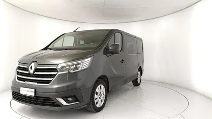 Grigio Usata 2022 Renault Trafic Intens Monovolume | 26.500 € (Buon prezzo)