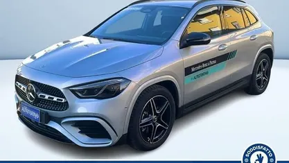 Usata Mercedes GLA200 Advanced Plus 149 CV (109 kW) 2025 Argento SUV