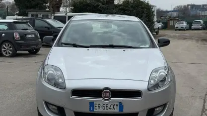 Usata Fiat Bravo Street 120 CV (88 kW) 2013 Grigio Utilitaria