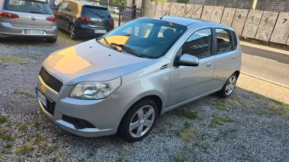 Usata Chevrolet Aveo LS 82 CV (60 kW) 2010 Grigio Berlina