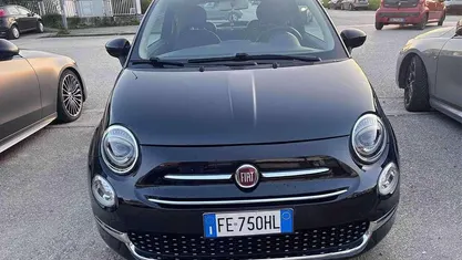 Begagnad Fiat 500 Lounge 69 HK (50 kW) 2016 Svart Halvkombi