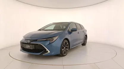 Usata Toyota Corolla Lounge 152 CV (111 kW) 2021 Bleu Station wagon