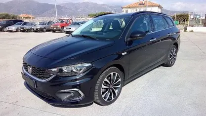 Blu Usata 2017 Fiat Tipo Lounge Station wagon | 12.490 € (Molto cara)
