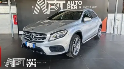 Usata Mercedes GLA200 Premium 136 CV (100 kW) 2019 Grigio SUV