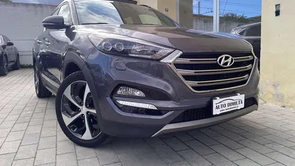 Grigio Usata 2016 Hyundai Tucson Xpossible SUV | 15.700 € (Buon prezzo)