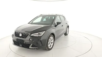Usata Seat Arona Style 95 CV (69 kW) 2022 Bianco pastello SUV