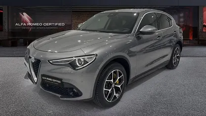Usata Alfa Romeo Stelvio Executive 209 CV (153 kW) 2019 Grigio SUV